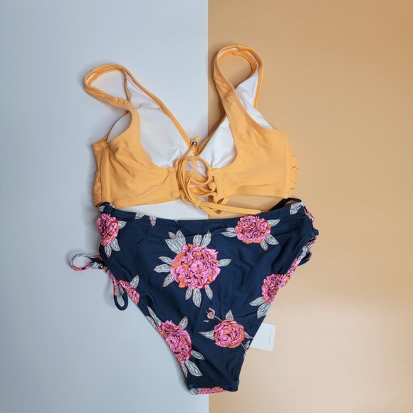 CUPSHE Women's Bikini Swimsuit Front Cross Lace Up Twos size S NWT - Picture 12 of 12